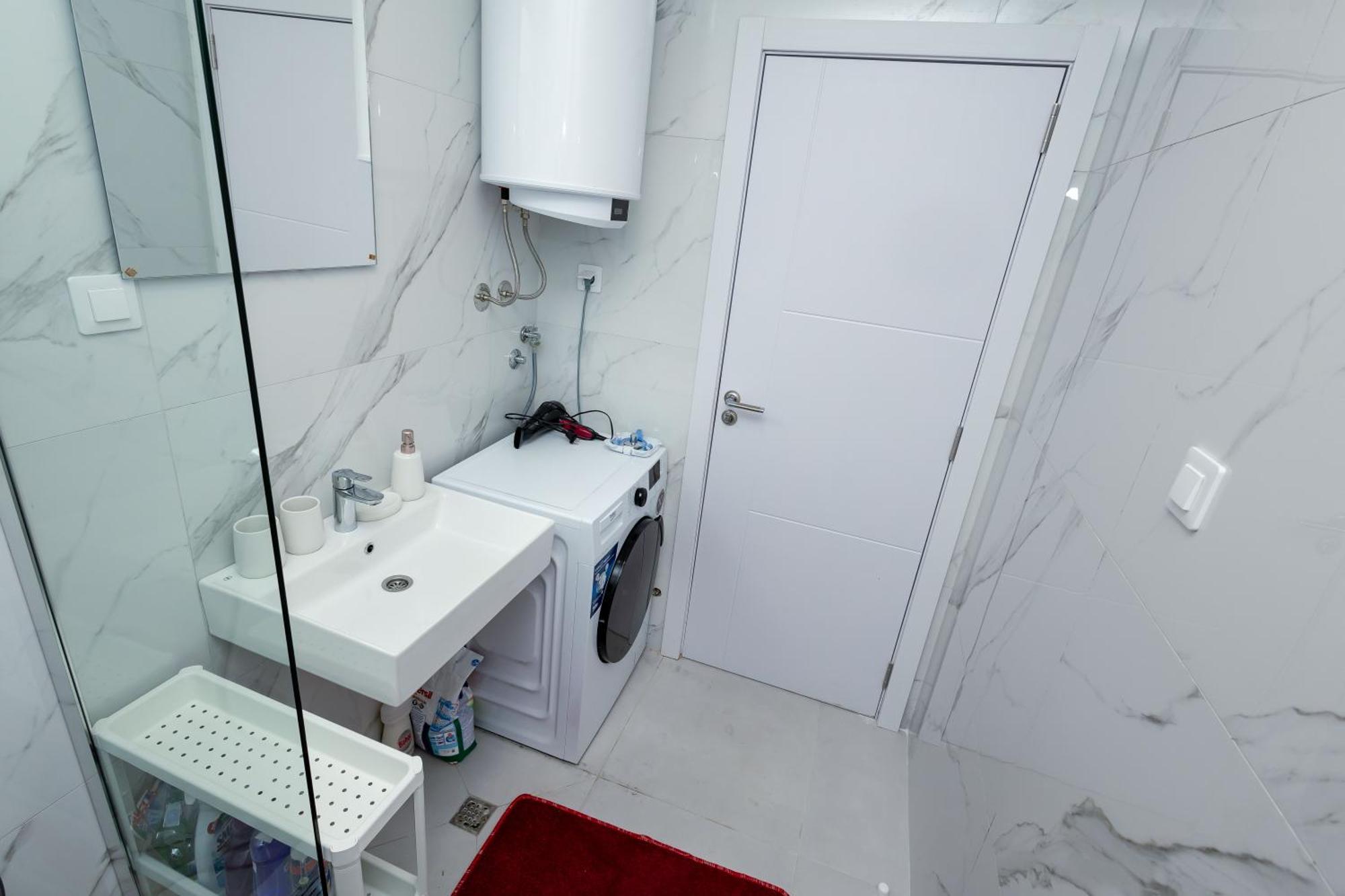 Elegant Escape Podgorica Apartment Luaran gambar