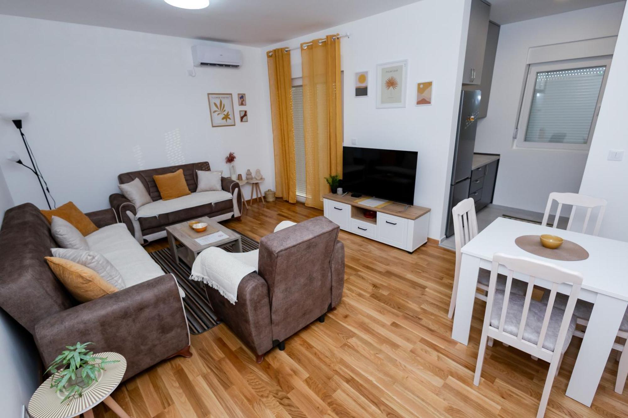 Elegant Escape Podgorica Apartment Luaran gambar